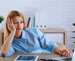 Ore suplimentare: cum se calculează salariul brut