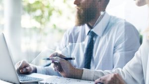 Pay Transparency in Romania: A Complete Compliance Guide for Employers Transparența salarială în România: Ghid complet de conformare pentru companii