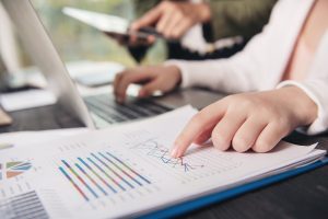 HR Process Audit: How to Identify Operational Bottlenecks Before Digitalization Audit procese HR: Cum identifici blocajele înainte de digitalizare | Smartree